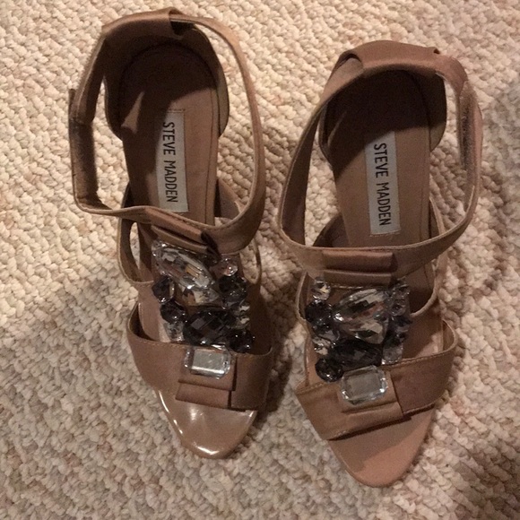 Steve Madden - Picture 1 of 3